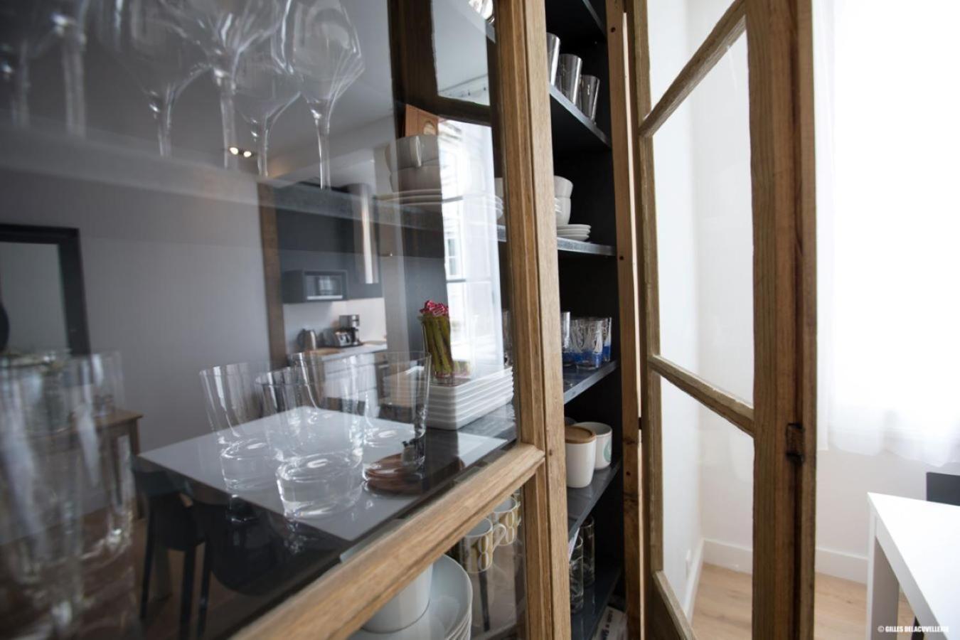 L'Appartement : Location Les Merciers. La Rochelle  Buitenkant foto