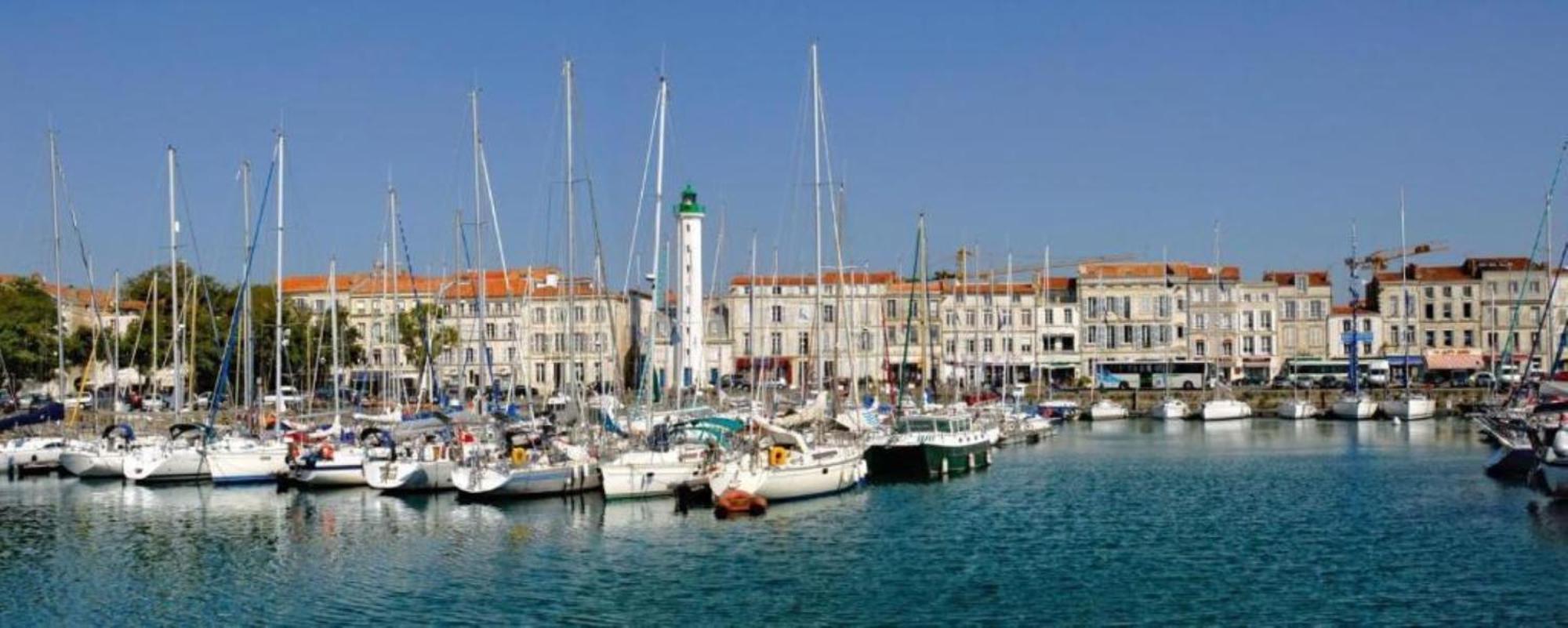 L'Appartement : Location Les Merciers. La Rochelle  Buitenkant foto